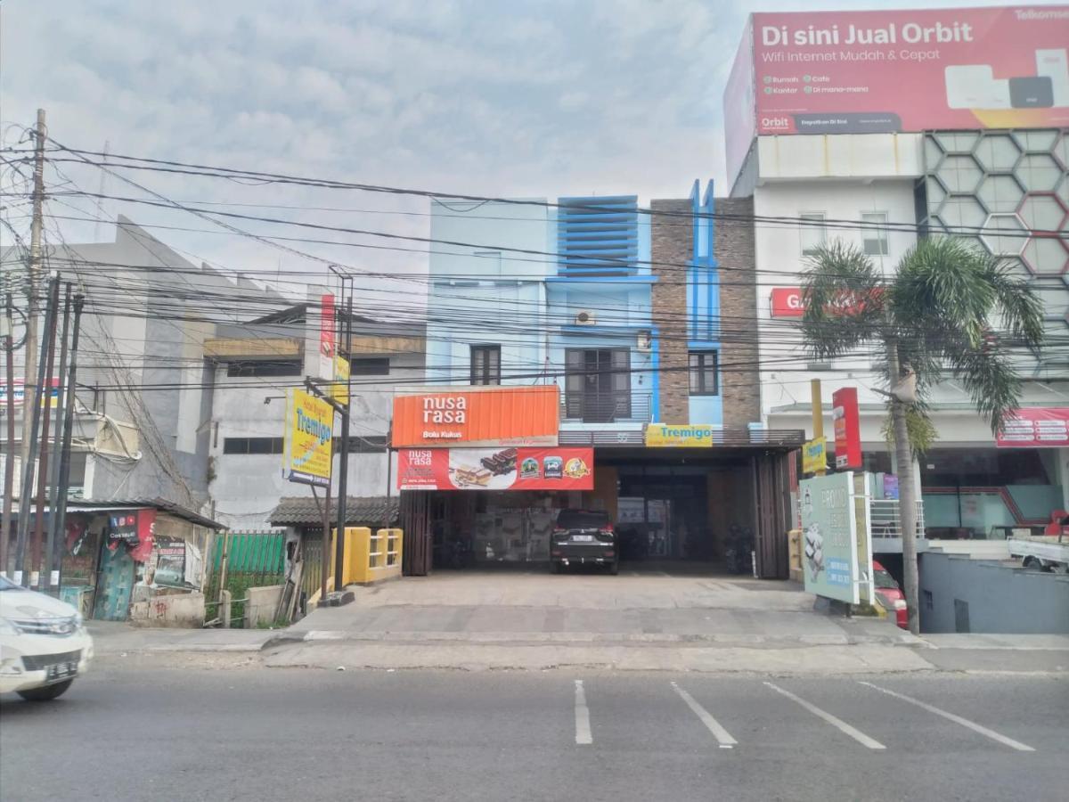 Hotel Syariah Tremigo Guesthouse Cirebon Exterior foto